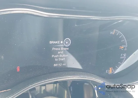 2020 Jeep Grand Cherokee Limited X 4X4 z USA, uszkodzony, nr VIN 1C4RJFBG7LC221826